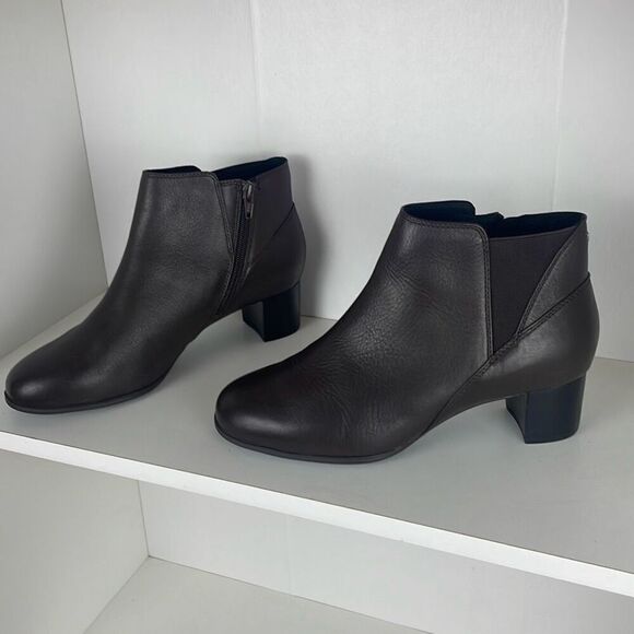 Aravon Ankle Boot Bootie - Picture 1 of 11